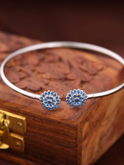 925 Sterling Silver Midnight Petal Silver Bracelet